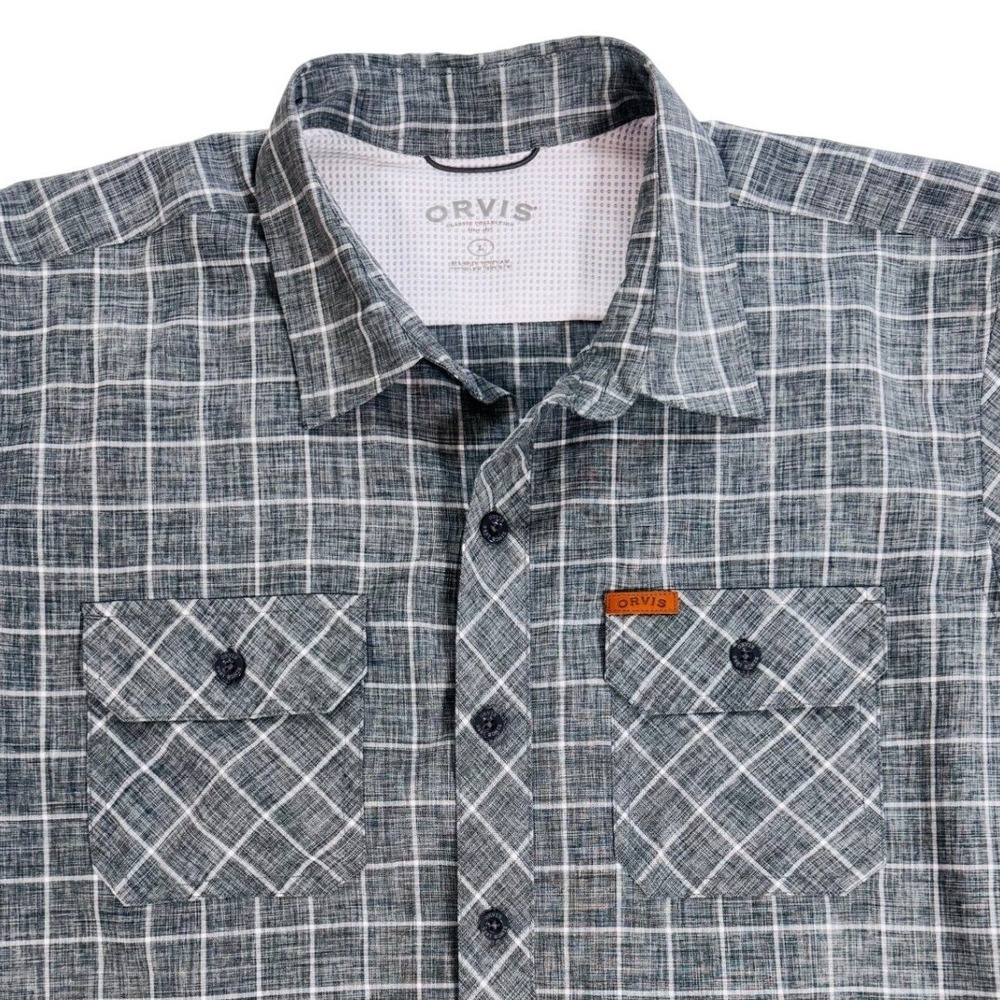 Orvis Men's Large Blue Plaid Short Sleeve Button Up Shirt Mesh Lined Outdoor